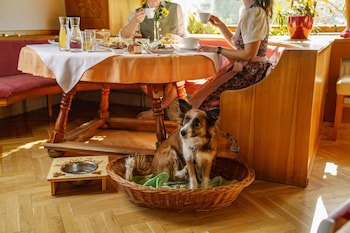 Almfrieden