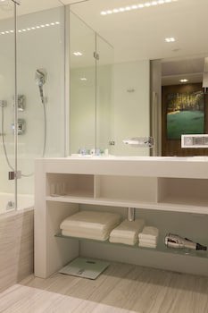 Epic Sana Lisboa Hotel