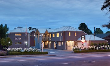 Fyffe On Riccarton