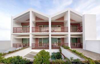Costa Nova Hotel