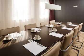 Holiday Inn Express Arnhem, An Ihg Hotel