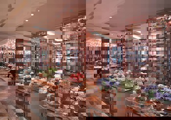 Shangri-La Bosphorus, Istanbul