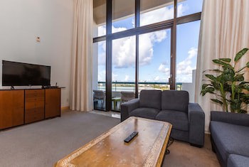 Alupang Beach Tower