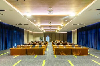 Paeva Luxury Serviced Residence (Adults Only)