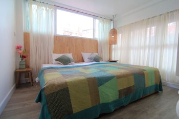 Changmoi House (Little Village)