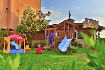 Charmillion Gardens Aquapark
