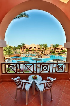 Charmillion Gardens Aquapark