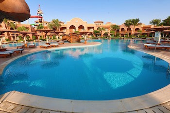 Charmillion Gardens Aquapark