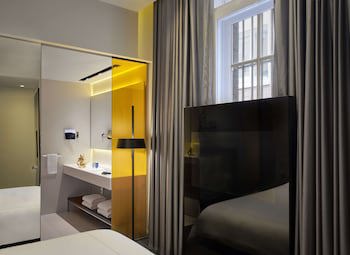 Art'otel Amsterdam Powered By Radisson Hotels