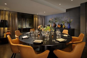 Art'otel Amsterdam Powered By Radisson Hotels
