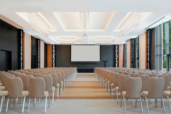 Four Points By Sheraton Kecskemet Hotel & Conference Center