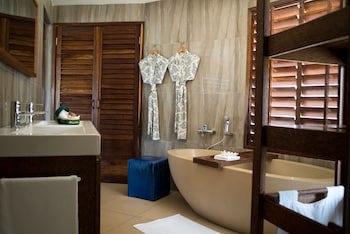 Coral Lodge Mozambique