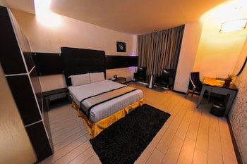Shervinton Executive Boutique Hotel