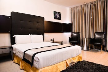 Shervinton Executive Boutique Hotel
