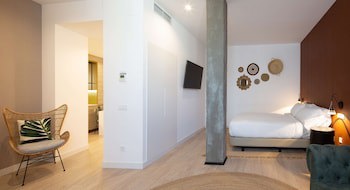 Atocha Hotel Madrid, Tapestry Collection By Hilton