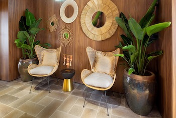 Atocha Hotel Madrid, Tapestry Collection By Hilton