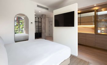 Atocha Hotel Madrid, Tapestry Collection By Hilton