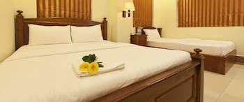 Golden House International Hotel