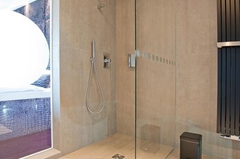 G Design Hotel