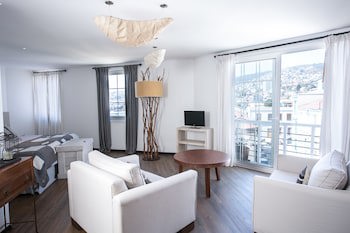 Casa Galos Hotel & Lofts