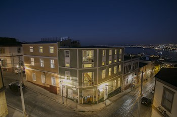 Casa Galos Hotel & Lofts