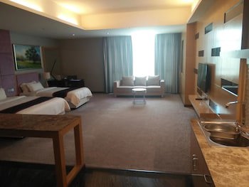 Meritz Hotel