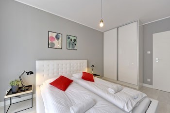 Apartinfo Aura Apartments