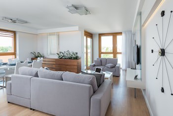 Apartinfo Aura Apartments
