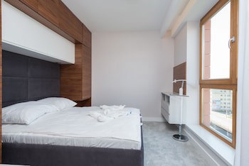 Apartinfo Aura Apartments