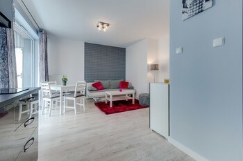 Apartinfo Aura Apartments
