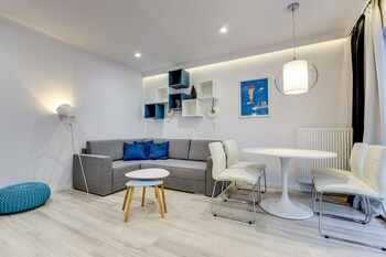 Apartinfo Aura Apartments