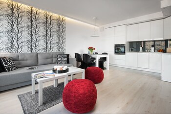 Apartinfo Aura Apartments
