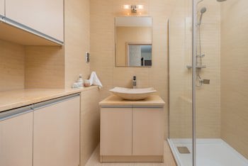 Apartinfo Aura Apartments