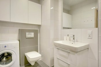 Apartinfo Aura Apartments