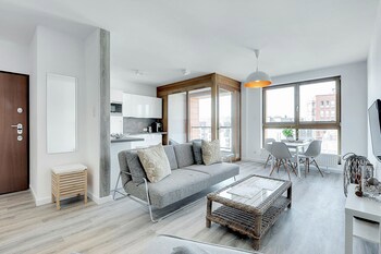 Apartinfo Aura Apartments