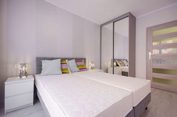 Apartinfo Aura Apartments