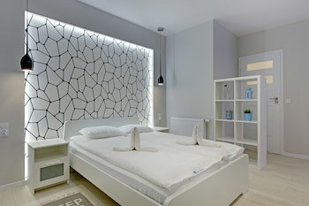 Apartinfo Aura Apartments