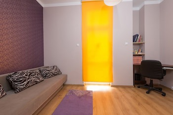 Apartinfo Aura Apartments