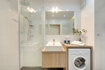 Apartinfo Aura Apartments