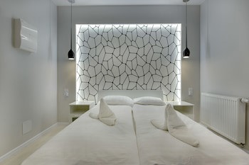 Apartinfo Aura Apartments
