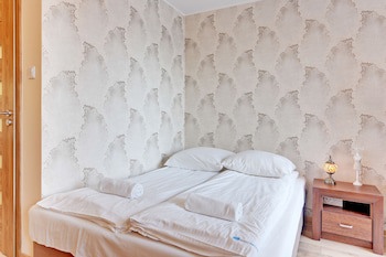 Apartinfo Aura Apartments