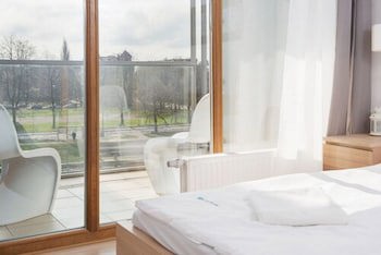 Apartinfo Aura Apartments