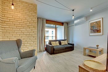 Apartinfo Aura Apartments