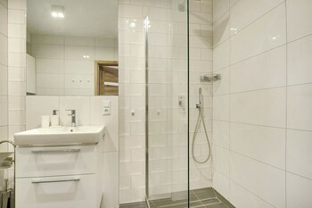 Apartinfo Aura Apartments