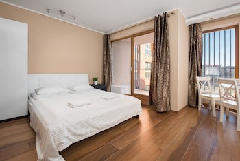 Apartinfo Aura Apartments