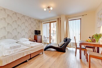 Apartinfo Aura Apartments