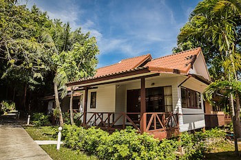 Coco Palm Beach Resort