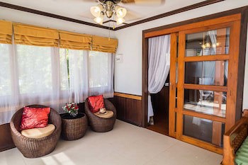 Coco Palm Beach Resort