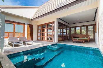 Coco Palm Beach Resort
