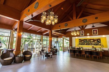 Coco Palm Beach Resort